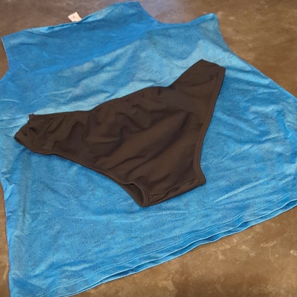 Tankini suit new XL by Chicyea Beautiful design blk bottomvery flattering & fun - Picture 4 of 4